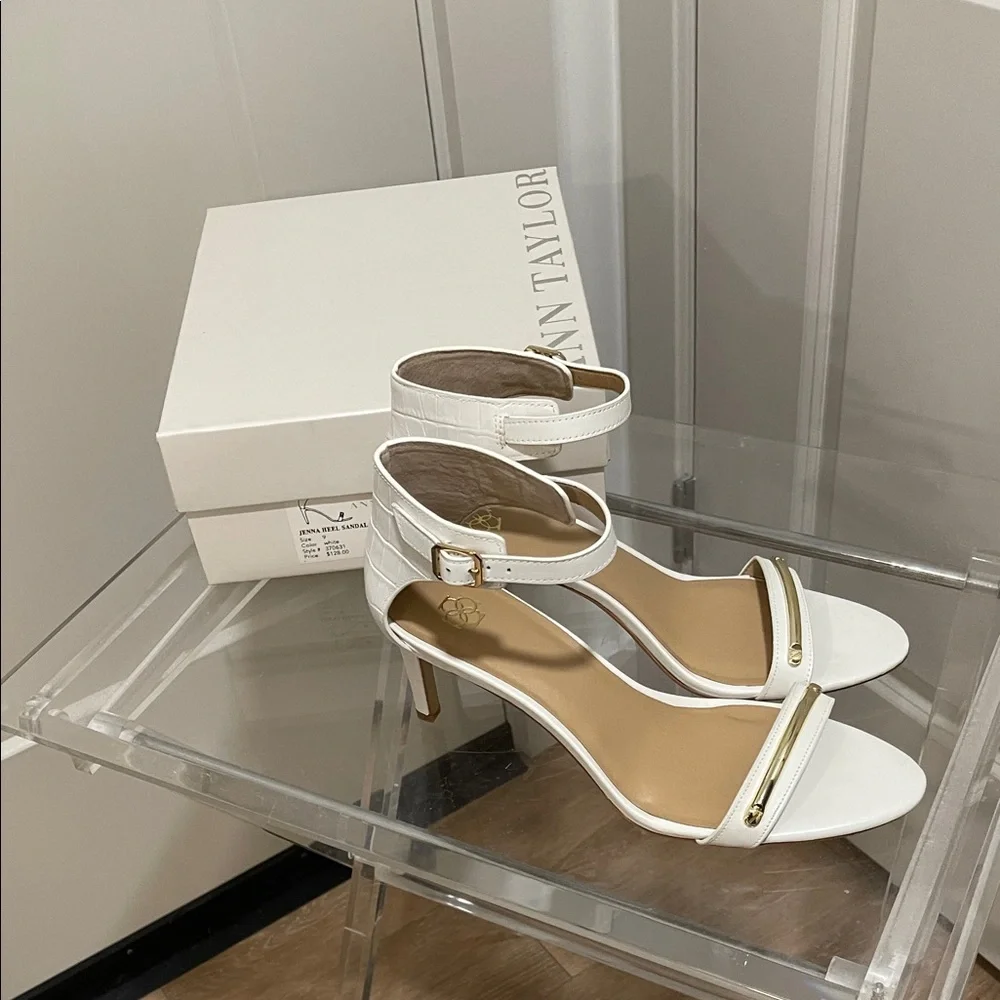 Ann Taylor Jenna White and Gold Heeled Sandals